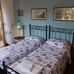 Casa Garbata